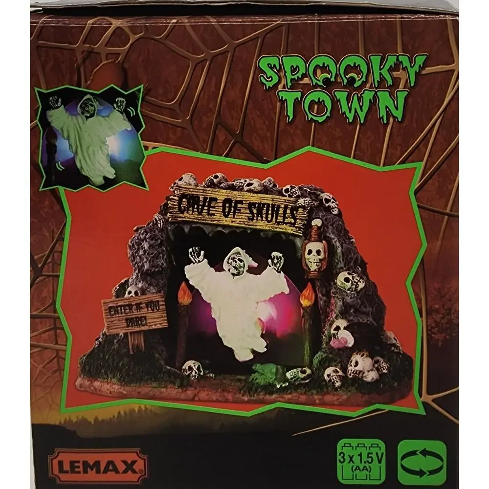 Lemax Spooky Town 2013 Cave Of Skulls #34602 Lighted and Animated Halloween